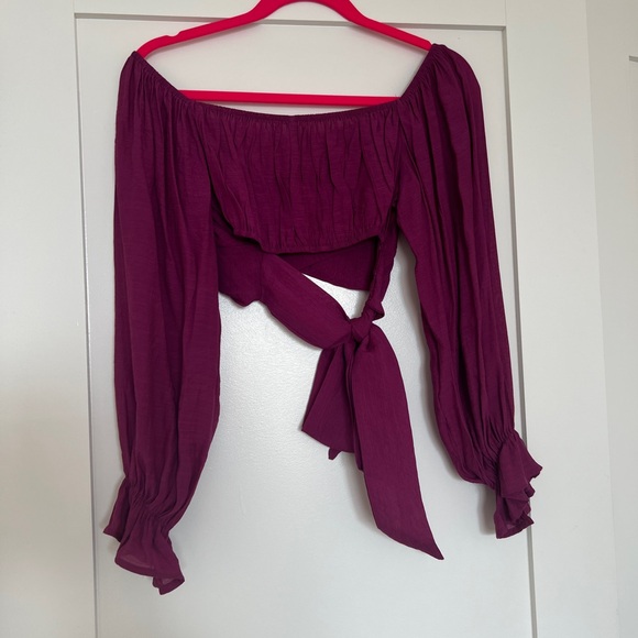 SHEIN TOP - Picture 2 of 2